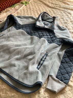 Abercrombie & Fitch Light Blue Fleece Pullover with Navy Quilted Trim Large